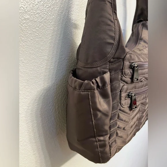 Lug Camper SE crossbody bag - Picture 3 of 16